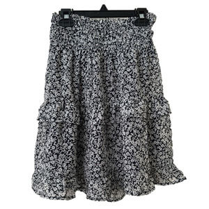 SIENNA sky midi ruffle scrunch top flare skirt black and white size s